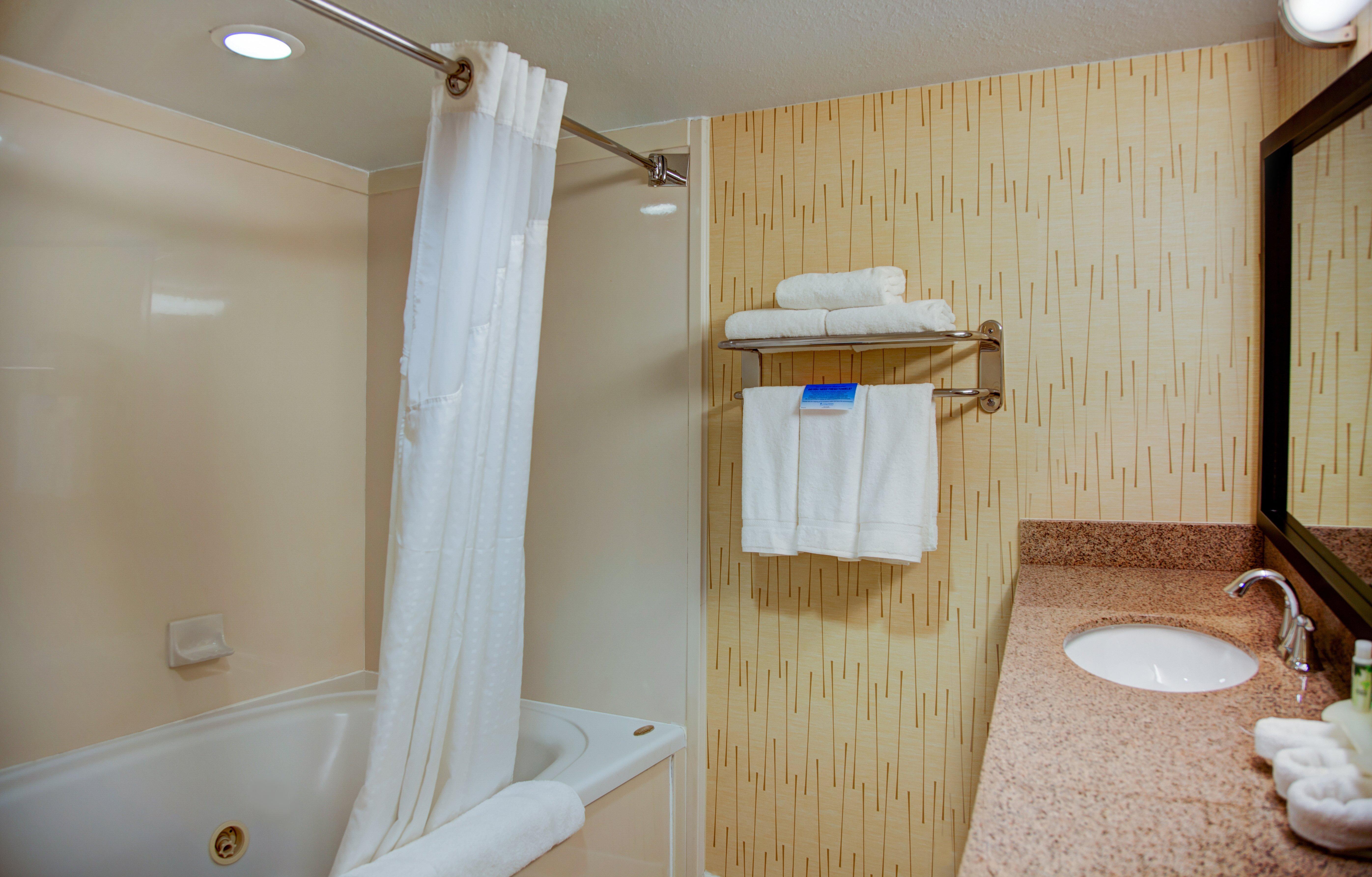 Holiday Inn Express Tyler South By Ihg Екстериор снимка